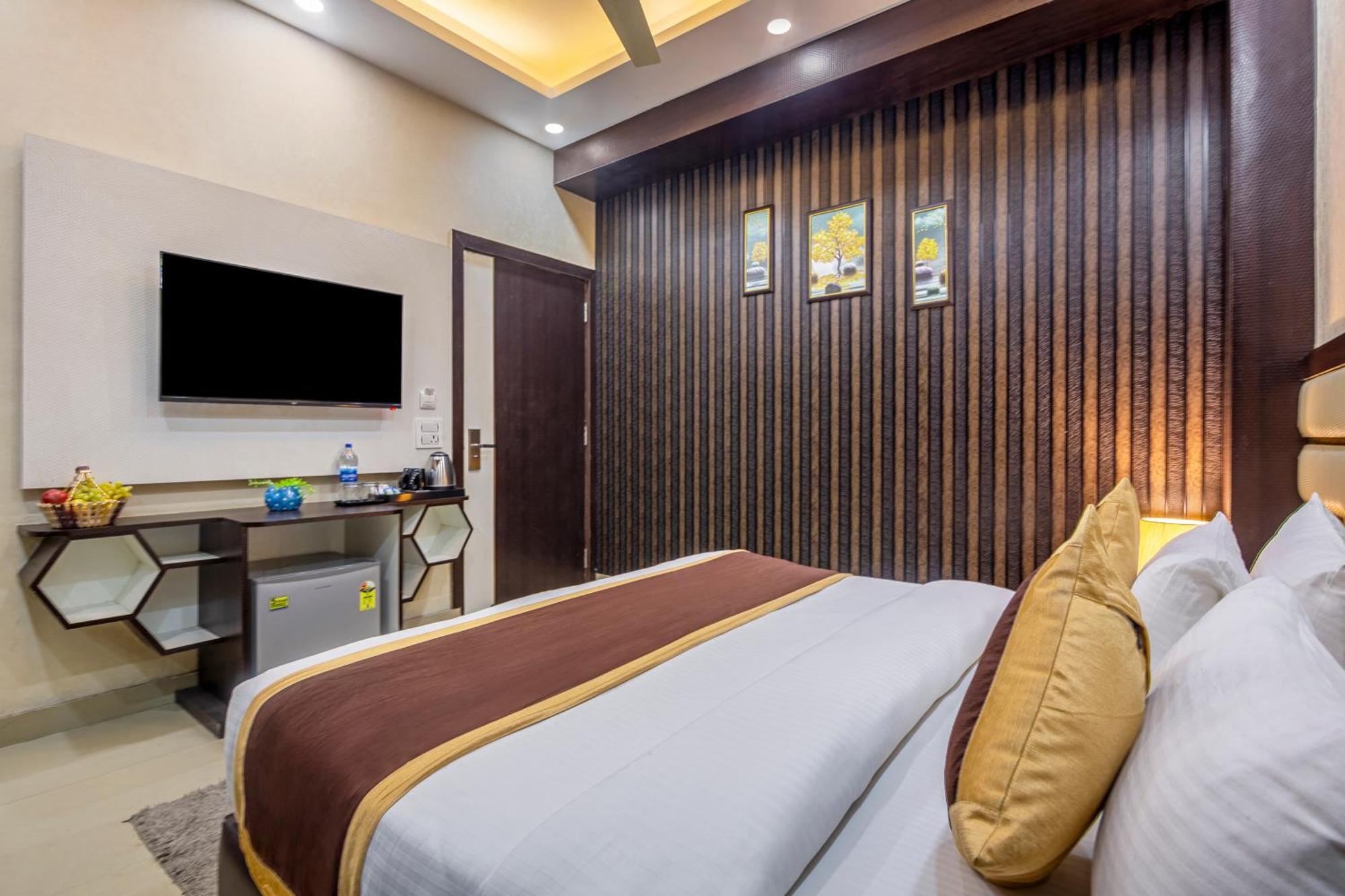 Shree Jee Hotel - Nit Faridabad Esterno foto